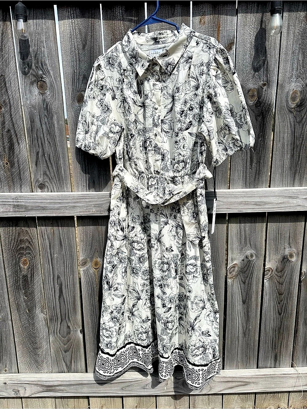 Nicole Miller Floral Midi Dress in White & Black Size 16 NWT